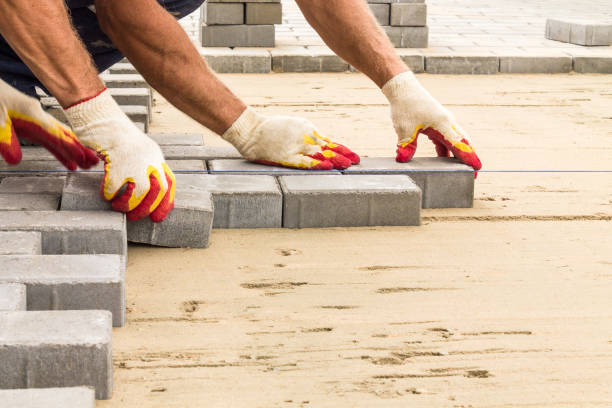 Best Local Driveway Pavers  in Ferndale, MI