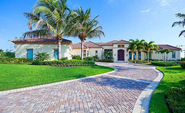 Professional Driveway Pavers in Ferndale, MI
